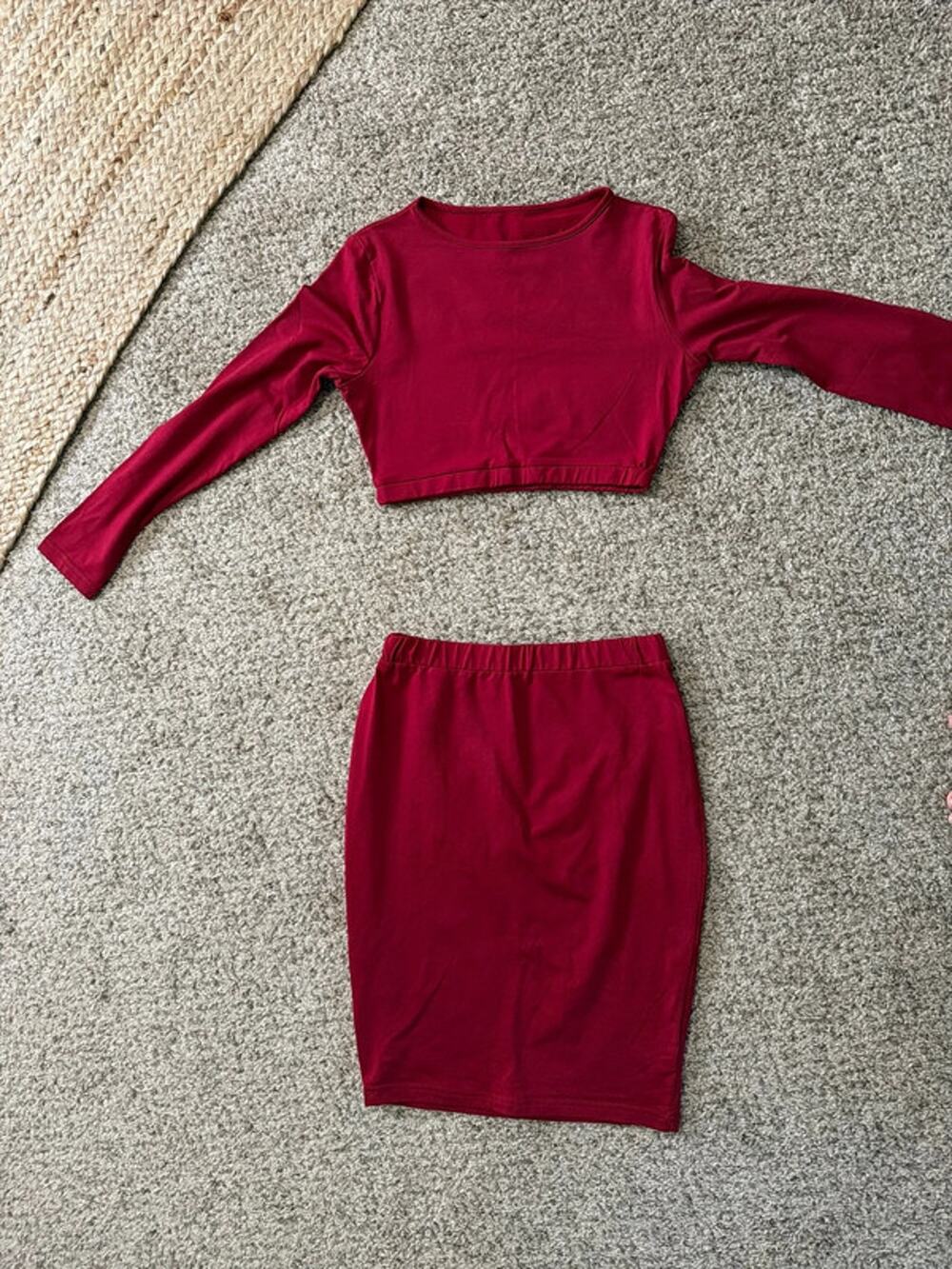 Red two-piece skirt set EUC S 3264
